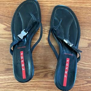 Black thong size 38.5 Prada sandals